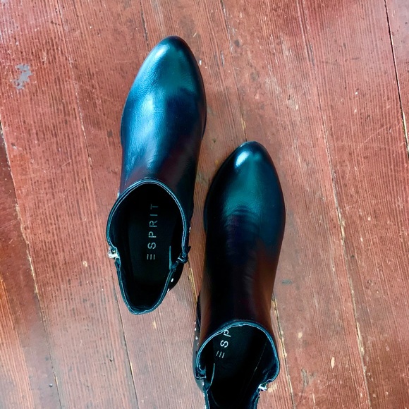 Black ankle boots - Picture 4 of 10